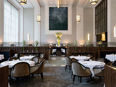 eleven madison park restaurant.